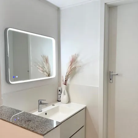 Villa Messe, 2-bedroom Duplex With Terrace And Garden