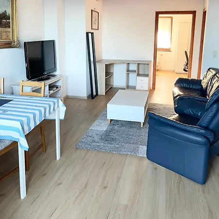 Messe, 2-bedroom Duplex With Terrace And Garden